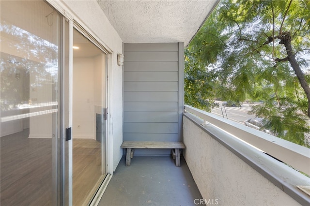 4406 Cahuenga Blvd, Toluca Lake, CA 91602 - view of balcony