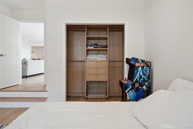 4920 Island View St, Oxnard, CA 93035 - bedroom with wood finished floors and a closet