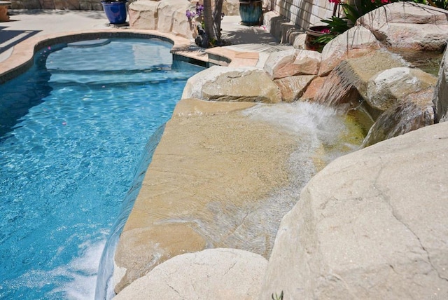 3442 Celinda Dr, Carlsbad, CA 92008 - view of outdoor pool