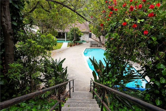 1731 Roscomare Rd, Los Angeles, CA 90077 - photo 4