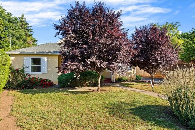 225 W 12th St, Chico, CA 95928 - view of front of house featuring stucco siding and a shingled roof