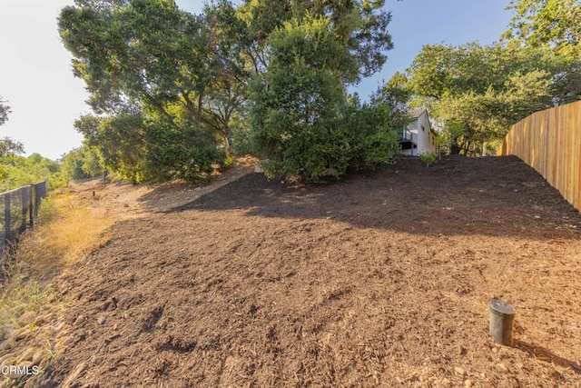 1068 Cuyama Rd, Ojai, CA 93023 - view of yard