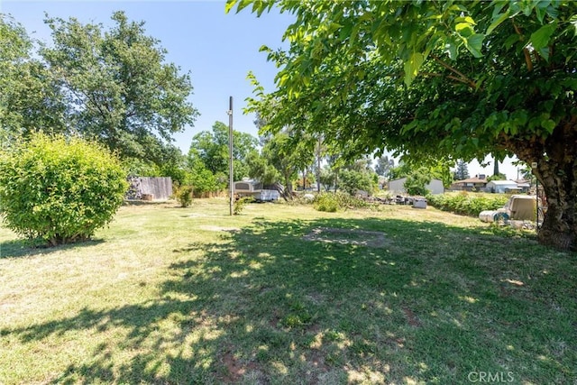 1524 Keko St, Oroville, CA 95965 - view of yard