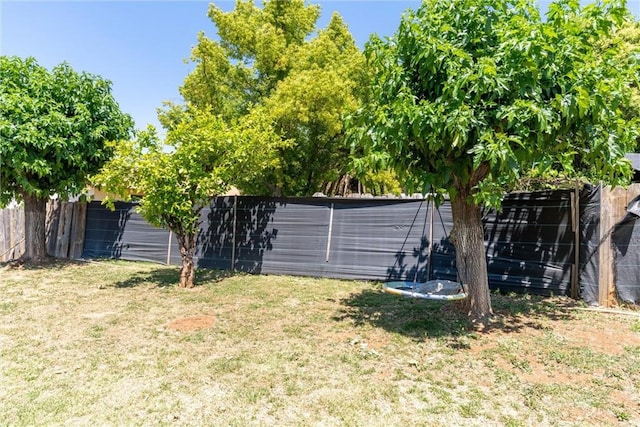 1524 Keko St, Oroville, CA 95965 - view of yard