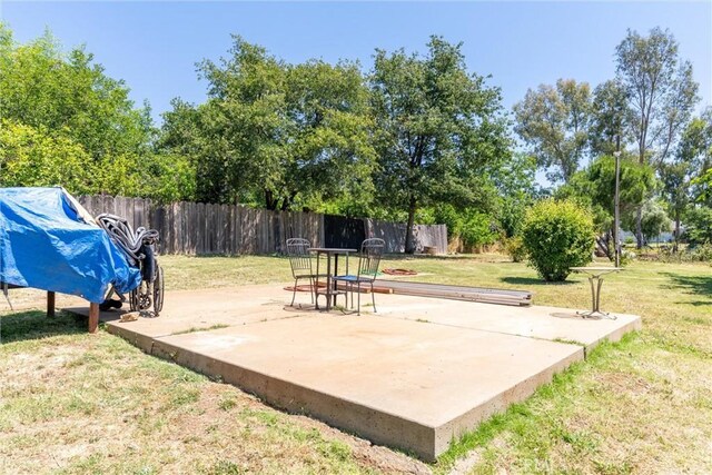 1524 Keko St, Oroville, CA 95965 - view of community featuring a patio
