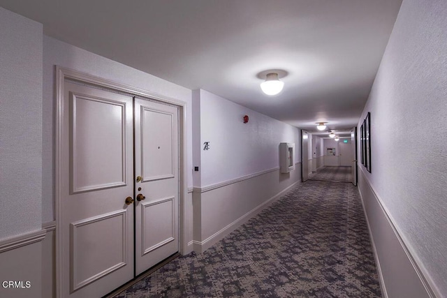 631 Wilcox Ave Unit 2E, Los Angeles, CA 90004 - corridor with carpet floors