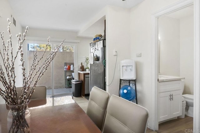 1450 Melrose Ave Unit 25, Chula Vista, CA 91911 - dining space featuring light wood finished floors and a desk
