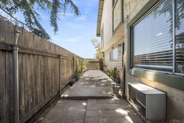 1450 Melrose Ave Unit 25, Chula Vista, CA 91911 - fenced backyard with a patio area