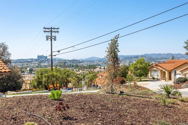 1711 Alhudson Dr, Escondido, CA 92029 - view of mountain background