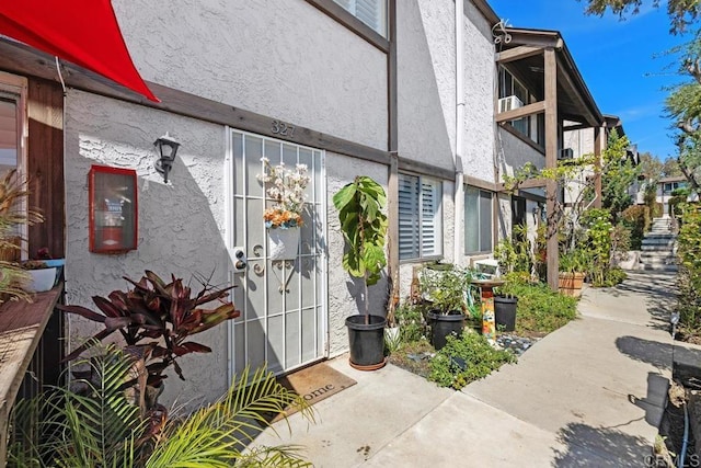 356 S Miraleste Dr Unit 327, San Pedro, CA 90732 - property entrance with stucco siding