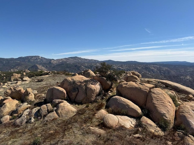 0 Slant Rock Rd, Alpine, CA 91901