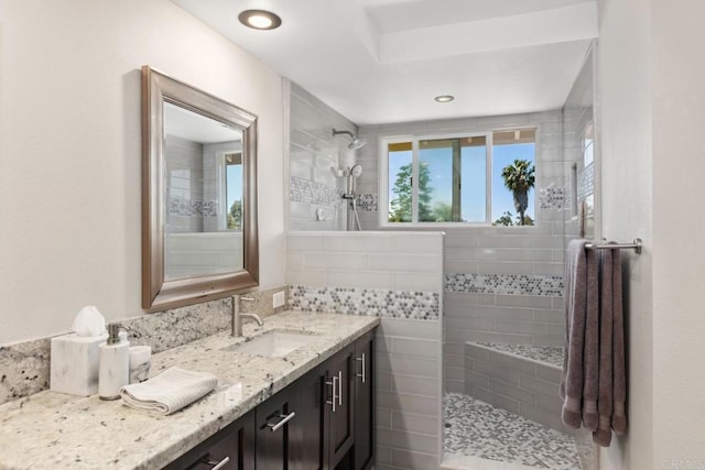11171 Alejo Pl, San Diego, CA 92124 - full bath featuring a walk in shower and vanity