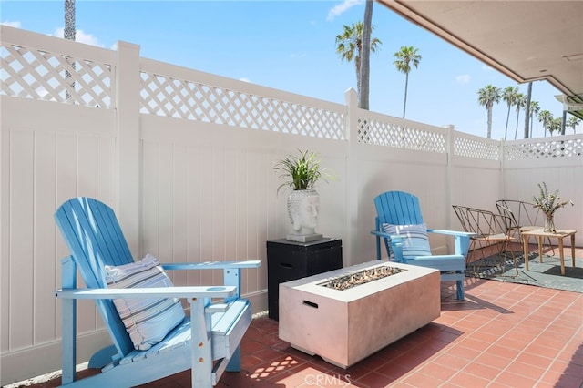 700 Esplanade Unit 9, Redondo Beach, CA 90277 - fenced backyard featuring a fire pit and a patio