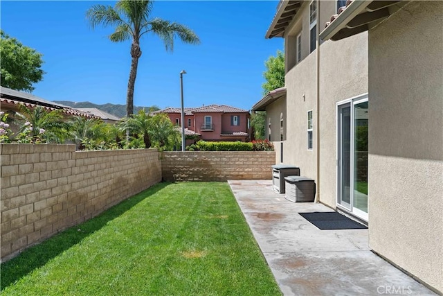 26865 Grey Pl, Stevenson Ranch, CA 91381 - view of yard with a patio