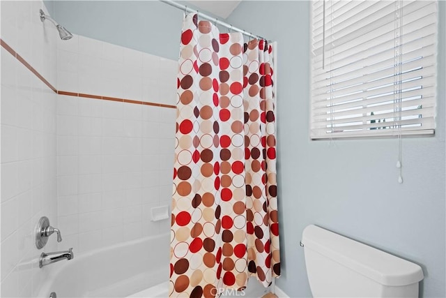 26865 Grey Pl, Stevenson Ranch, CA 91381 - full bathroom with shower / tub combo and toilet