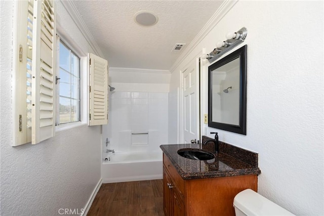 36055 Maddalena Rd, Winchester, CA 92596 - full bath with a textured ceiling, toilet, vanity, baseboards, and wood finished floors