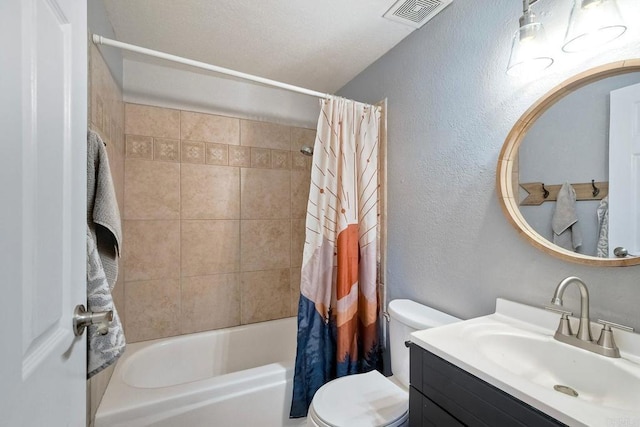 1807 Calle Sinaloa, Vista, CA 92084 - full bath featuring toilet, shower / tub combo with curtain, vanity, and a textured wall