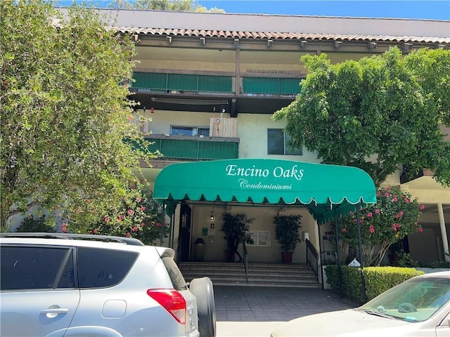5460 White Oak Ave Unit G210, Encino, CA 91316 - view of building exterior