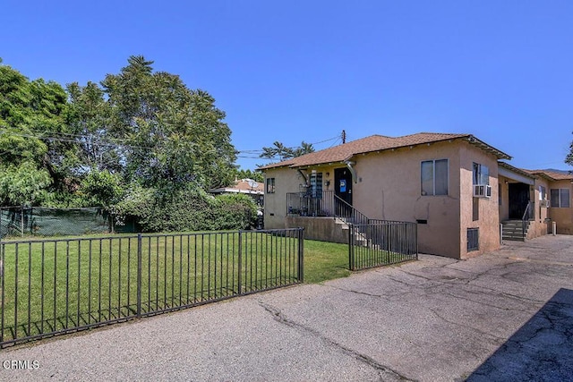 12528 Bradley Ave, Los Angeles, CA 91342 - bungalow featuring stucco siding