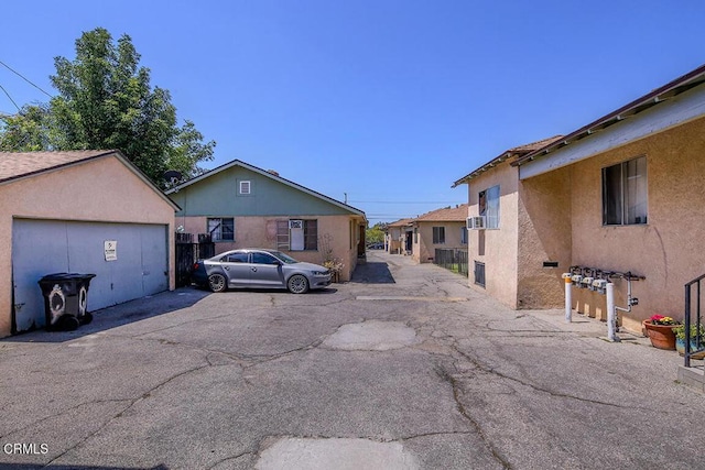 12528 Bradley Ave, Los Angeles, CA 91342 - view of asphalt road