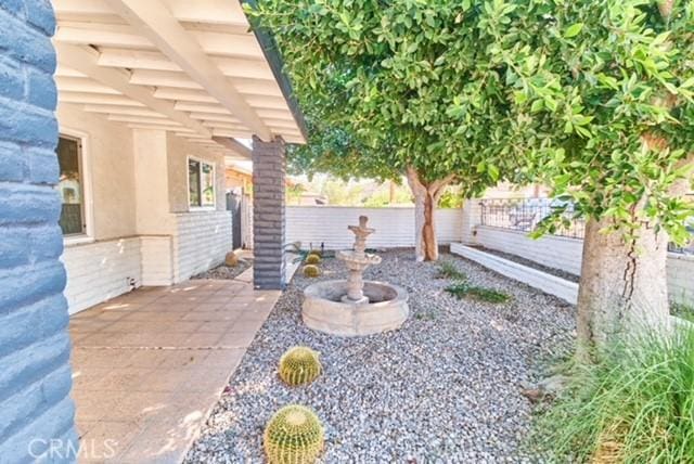 68600 E St, Cathedral City, CA 92234 - view of yard with a patio