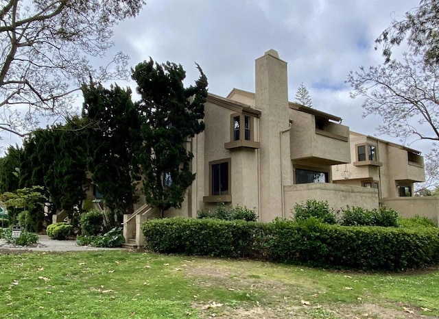 3252 Via Marin Unit 9, La Jolla, CA 92037 - view of building exterior