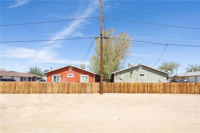 12023 Chamberlaine Way, Adelanto, CA 92301 - photo 20