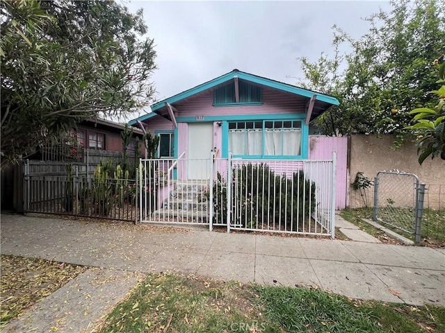 1137 Cabrillo Ave, Venice, CA 90291 - photo 2