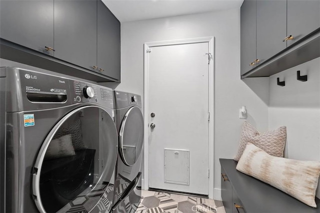 12 Argos, Laguna Niguel, CA 92677 - laundry area featuring cabinet space and independent washer and dryer