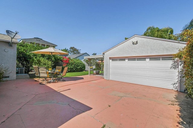 4719 Constance Dr, San Diego, CA 92115 - view of garage