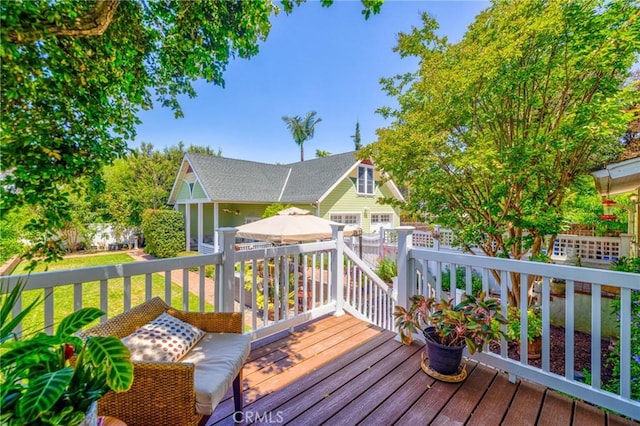 8213 Ocean View Ave, Whittier, CA 90602 - view of deck