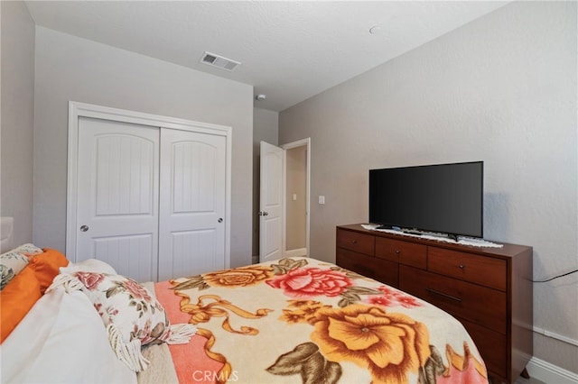 748 Expedition Way W, Madera, CA 93636 - bedroom with a closet and baseboards