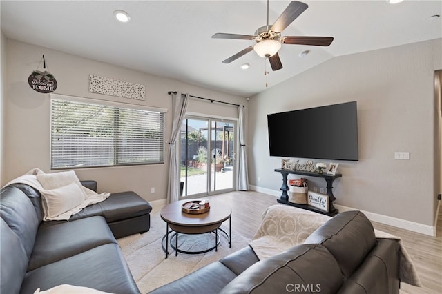 748 Expedition Way W, Madera, CA 93636 - living area with ceiling fan, light wood-style flooring, baseboards, recessed lighting, and vaulted ceiling