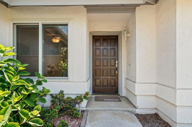 1064 Glen Arbor Dr, Encinitas, CA 92024 - doorway to property with stucco siding