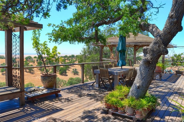 2380 Old Hwy, Catheys Valley, CA 95306 - wooden deck with outdoor dining area