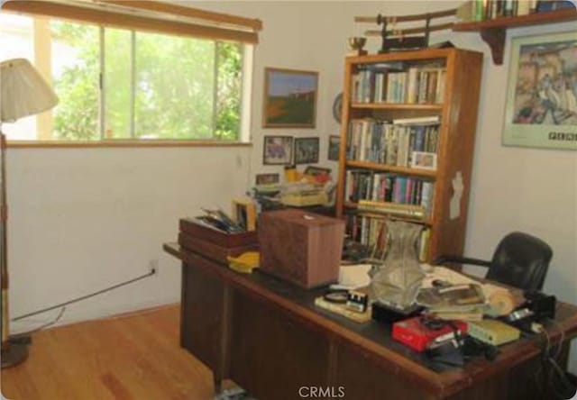 3513 Alma Ave, Manhattan Beach, CA 90266 - office area with wood finished floors