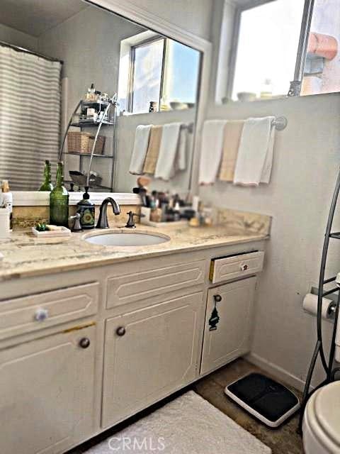3513 Alma Ave, Manhattan Beach, CA 90266 - bathroom featuring vanity and toilet
