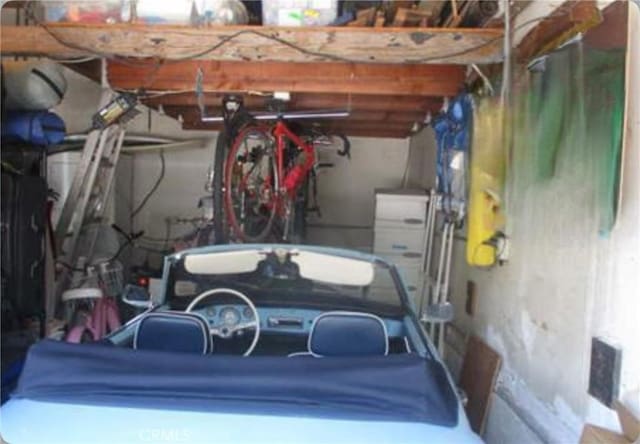 3513 Alma Ave, Manhattan Beach, CA 90266 - view of garage