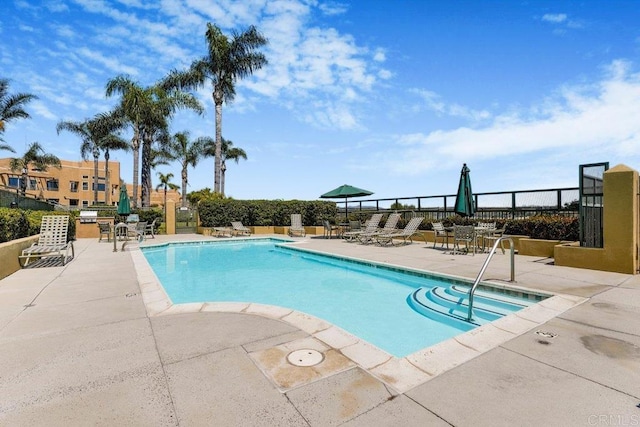 4021 Canario St Unit 235, Carlsbad, CA 92008 - community pool with a patio