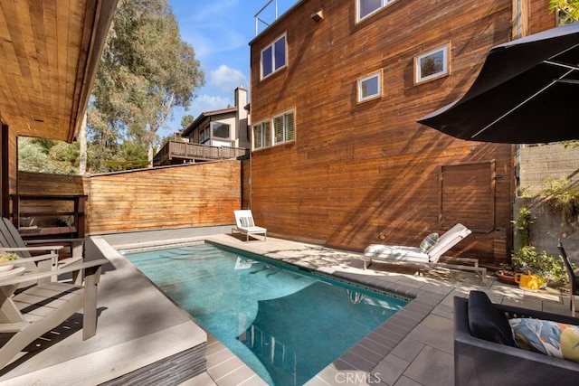 4315 Morro Dr, Woodland Hills, CA 91364 - view of swimming pool with a fenced backyard and a patio