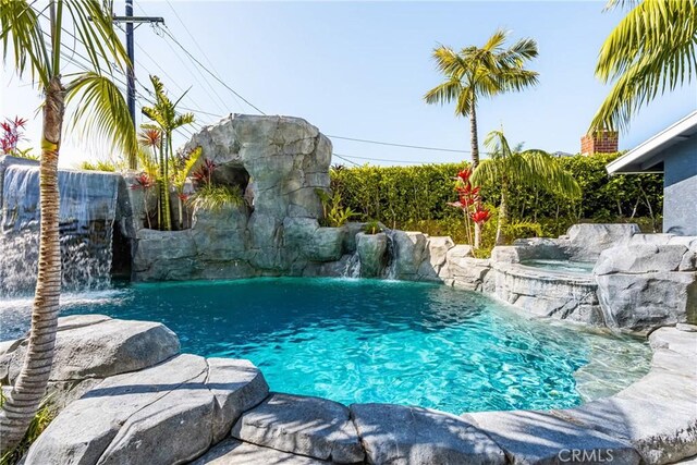 20402 Seven Seas Ln, Huntington Beach, CA 92646 - view of swimming pool