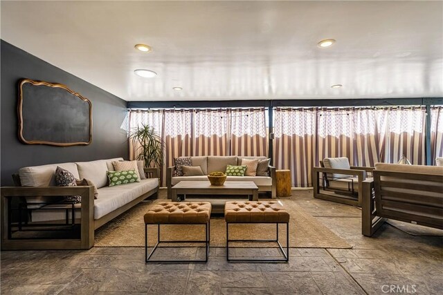 20402 Seven Seas Ln, Huntington Beach, CA 92646 - view of common area