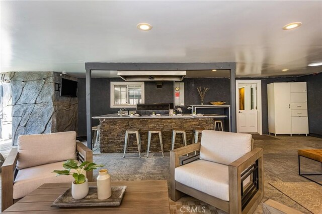 20402 Seven Seas Ln, Huntington Beach, CA 92646 - living room featuring recessed lighting