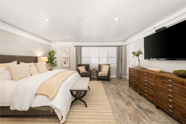 20402 Seven Seas Ln, Huntington Beach, CA 92646 - bedroom featuring light wood-type flooring and recessed lighting