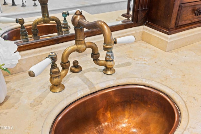 13045 Ripple Creek Ln, Camarillo, CA 93012 - detailed view of a sink