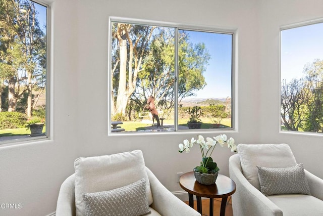 13045 Ripple Creek Ln, Camarillo, CA 93012 - view of sitting room
