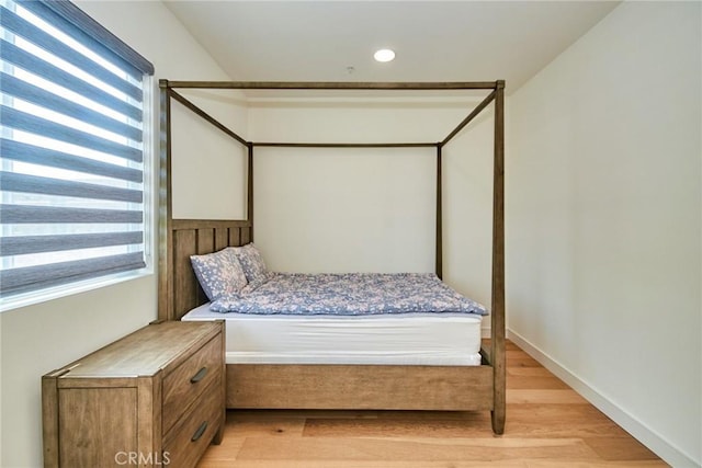 820 S Wilton Pl Unit 304, Los Angeles, CA 90005 - bedroom featuring light wood finished floors and recessed lighting
