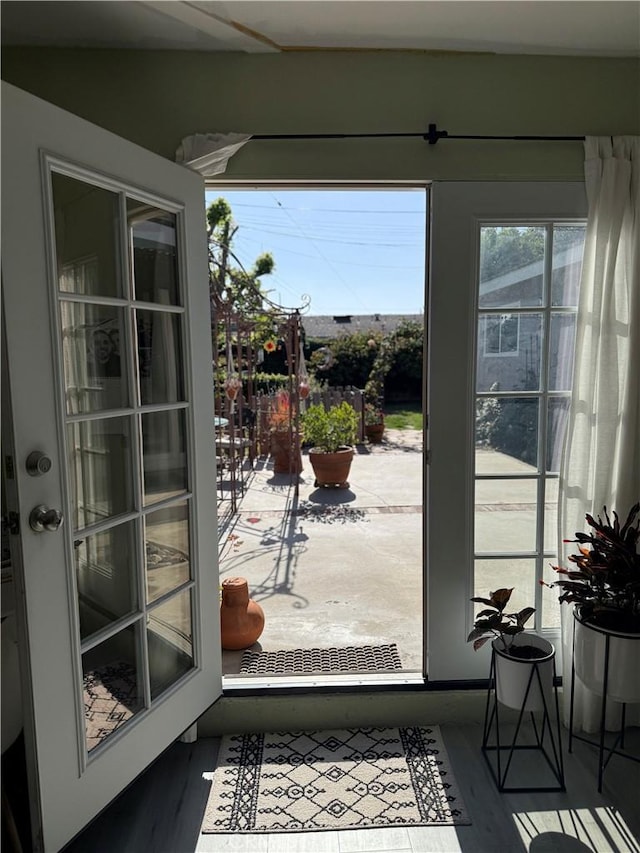 15911 Dundalk Ln, Huntington Beach, CA 92647 - entryway with wood finished floors