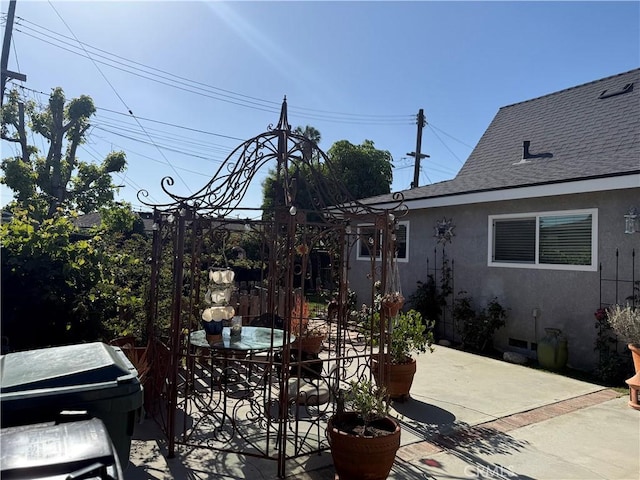 15911 Dundalk Ln, Huntington Beach, CA 92647 - view of patio / terrace with grilling area