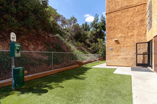 6955 Alvarado Rd Unit 77, San Diego, CA 92120 - view of yard